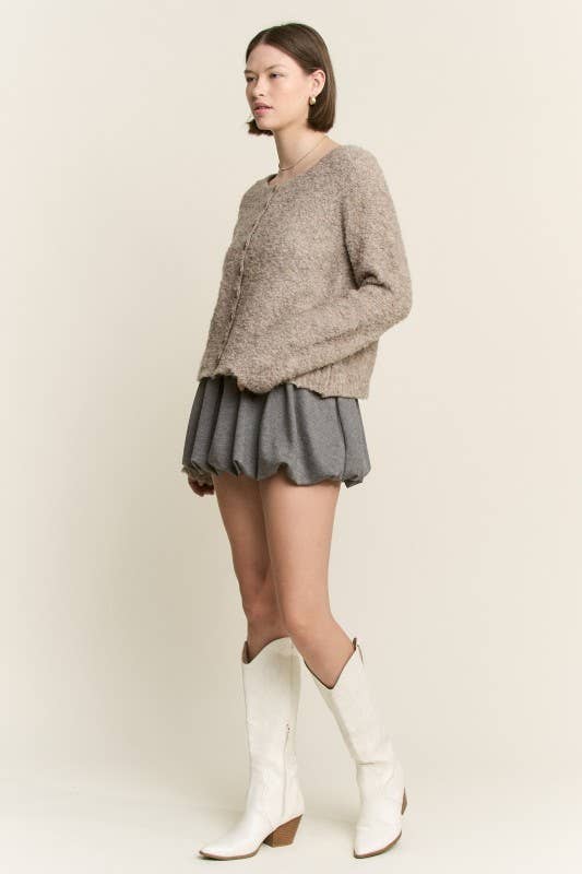 JADE BY JANE - Venta al por mayor Cárdigan - Mujer - CÁRDIGAN DE PUNTO LISO TALLA GRANDE CON BOTONES Y CUELLO REDONDO17