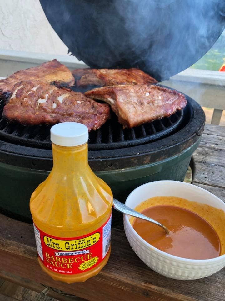 Mrs Griffins BBQ Sauce, Oldest BBQ Sauce in USA - Wholesale BBQ Sauce - Mrs. Griffins Hickory Smoke BBQ Sauce1