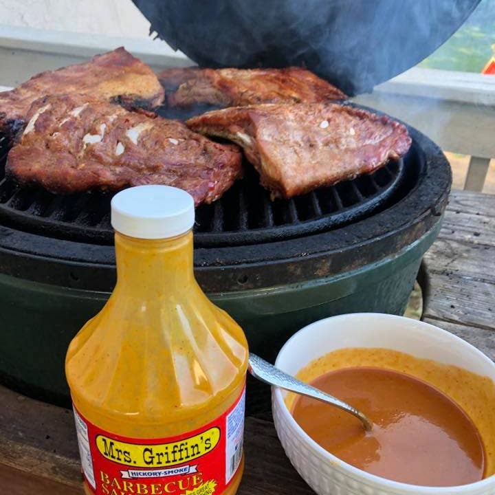 Mrs Griffins BBQ Sauce, Oldest BBQ Sauce in USA - Wholesale BBQ Sauce - Mrs. Griffins Hickory Smoke BBQ Sauce1