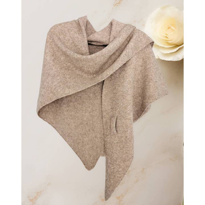 JC Sunny Fashion – wholesale Scarf – Women's – JC063345 Cashmere-Blend Knit Triangle Shawl with Cross-Front Design20