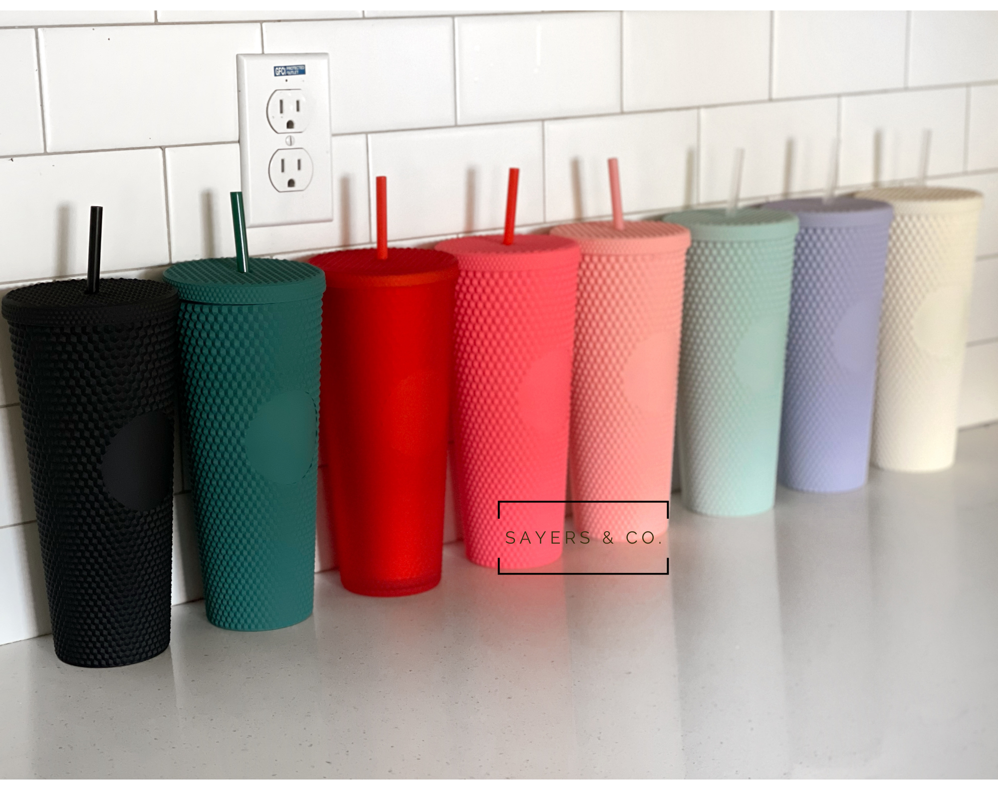 Sayers & Co. - Wholesale Insulated mug/tumbler - 24 oz Matte & Glossy Studded Screw Top Tumbler Double Walled57