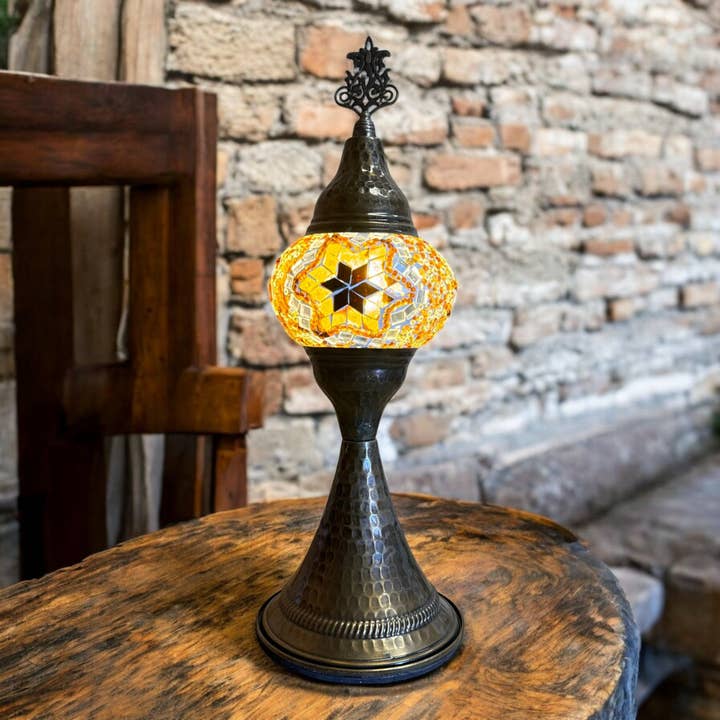 Import Corner - Wholesale Accent/Desk Lamp - 86913: 3" MOSAIC PEDESTAL LAMP - HAMMERED BASE1