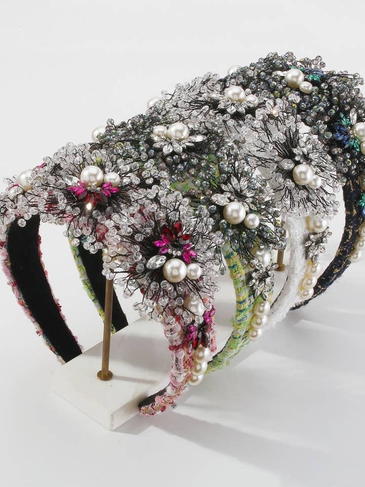 Bandeau en tissu avec perles en forme de flocon de neige L3993 pour la vente par Ole