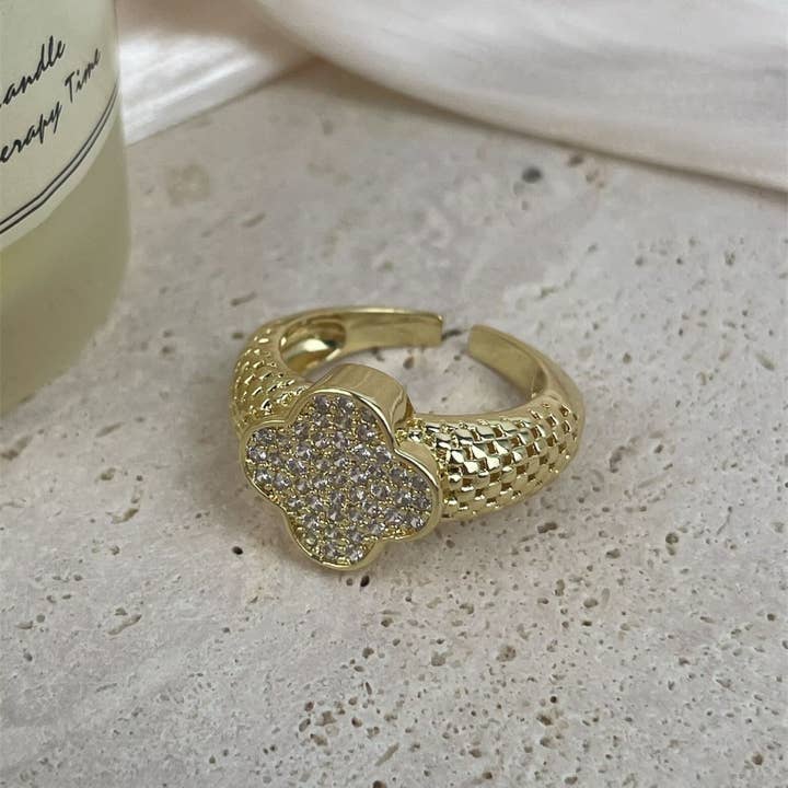 Gold Four-Leaf Clover Cubic Zirconia Copper Ring R2747 for wholesale on Faire1