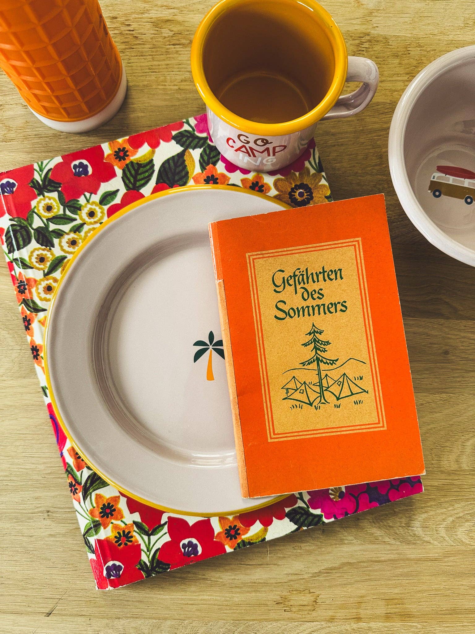 Roadtyping - Wholesale Dinner Plate - Go Camping enamel plate6