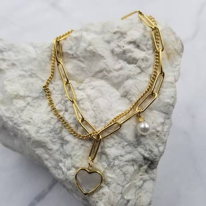 Mothers Day Gold Plated Chain Shell Heart Bracelet for wholesale by The Pretty Jewellery