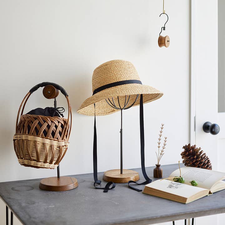 shesay - Wholesale Purse hook/hanger – Women’s - Bag stand that prevents it from losing its shape1