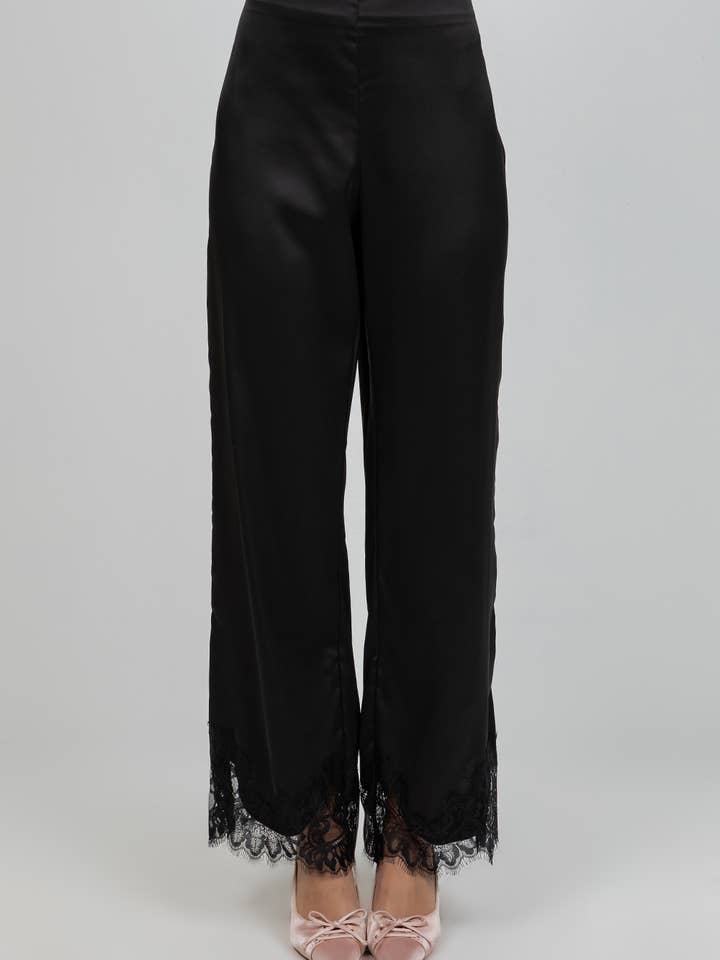 PANTALONES DE SATÉN DE PIERNA RECTA CON BAJO DE ENCAJE para venta al por mayor de Whiteroom+Cactus