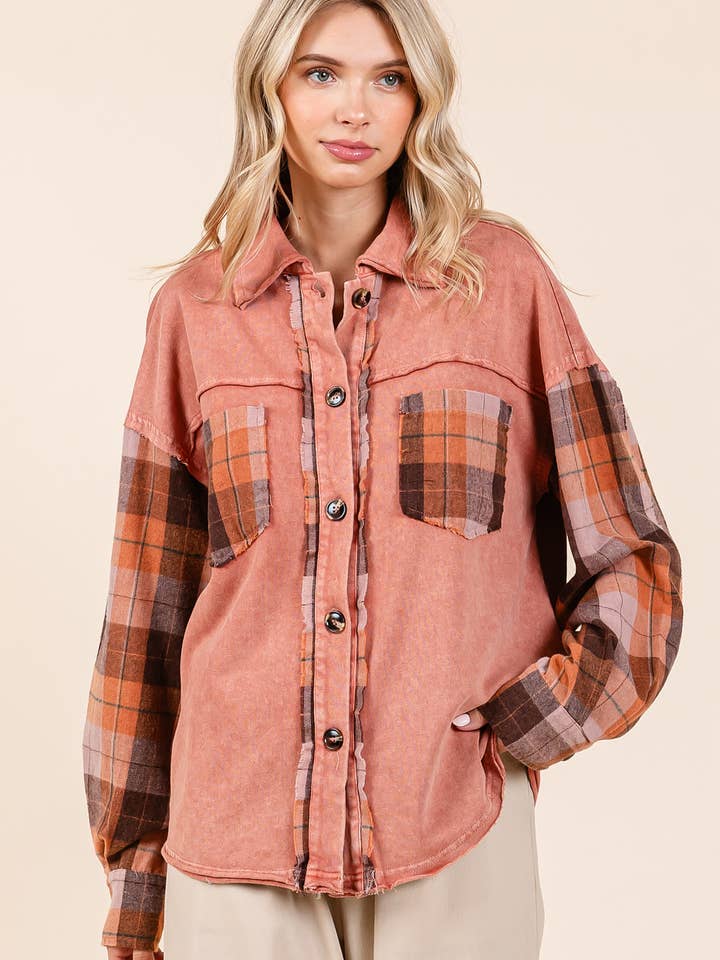 GERUITE PATCHWORK JAS MET CONTRASTERENDE MINERALE WASSING voor wholesale door mittoshop