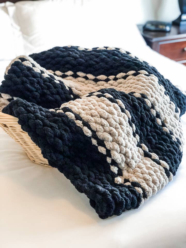 Cuddle Cozy Throw for wholesale by Best Cozy Throws