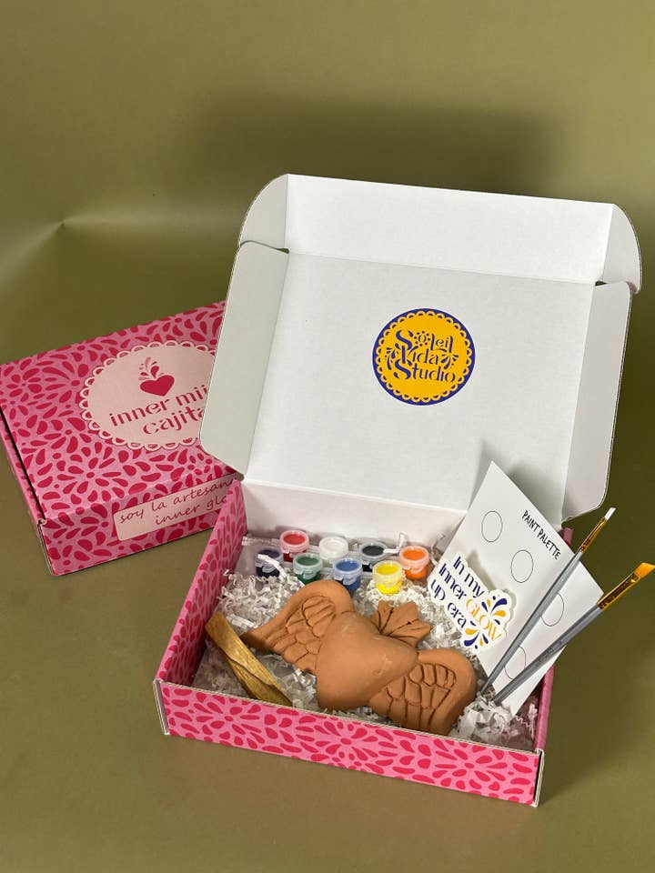 Inner Mija® Cajita: Barro Corazón for wholesale by Soleil Vida Studio