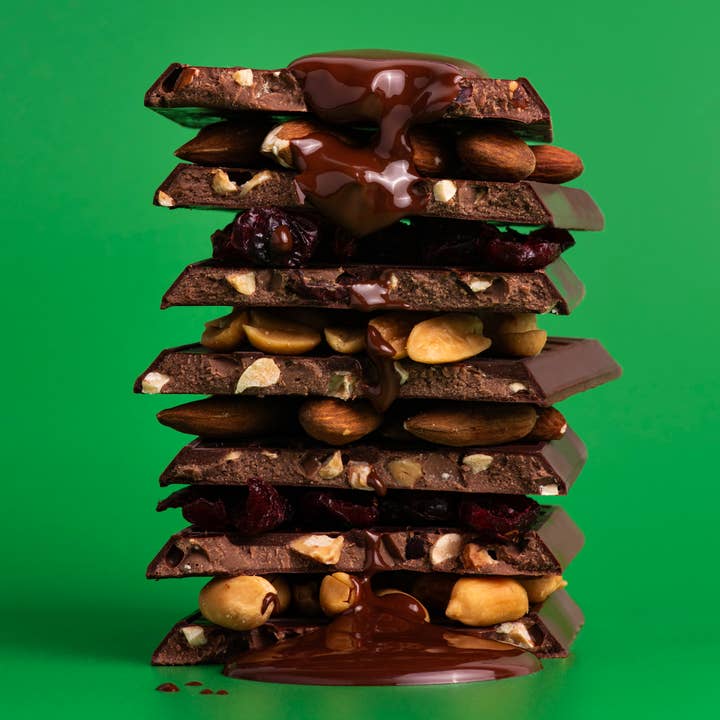 Seattle Chocolate Presents Maeve - Wholesale Chocolate Bar - Nuts for Fruit (Double Chocolate Trail Mix) Truffle Bar