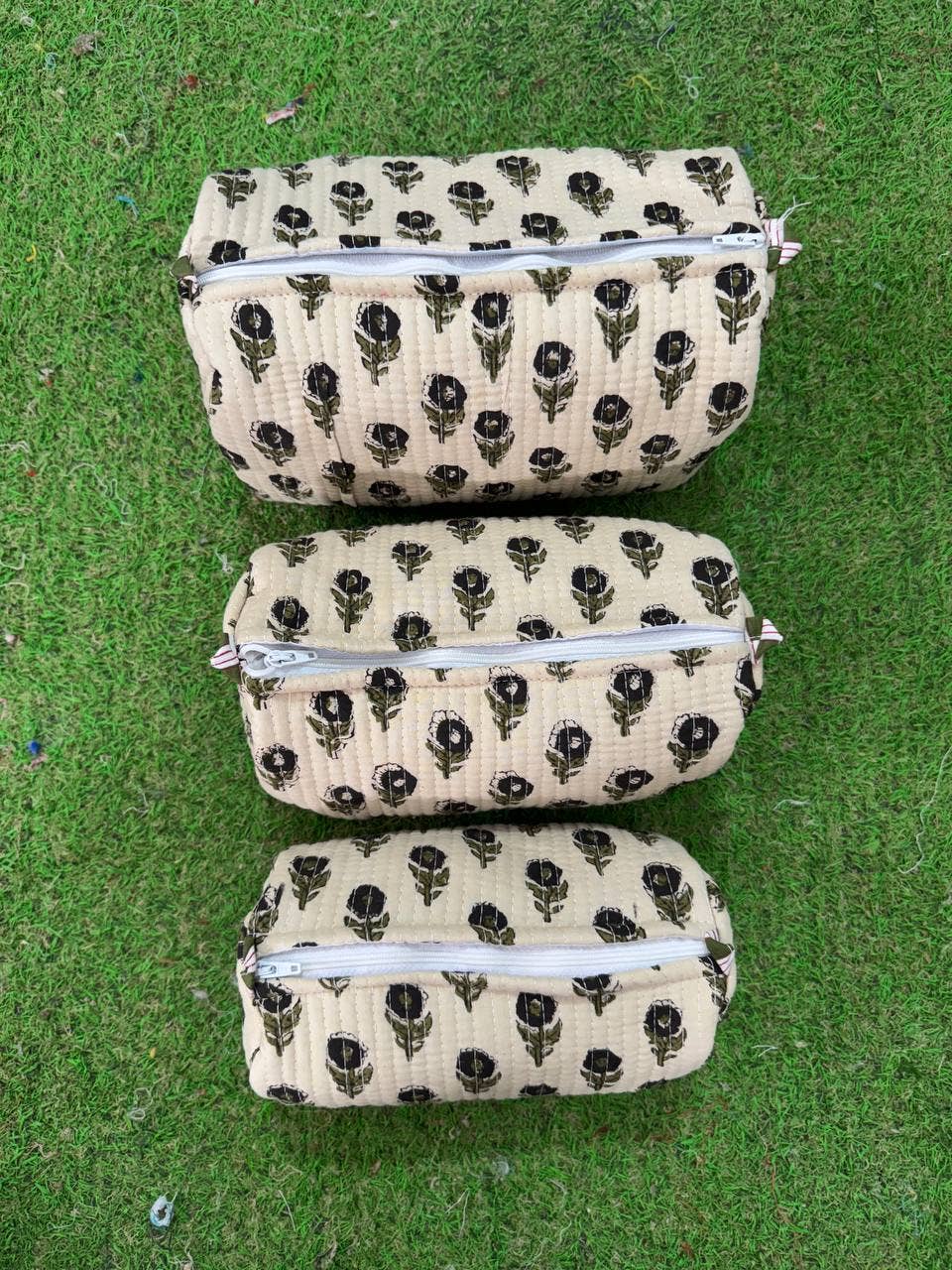 bhavnas boutique - Wholesale Makeup/Cosmetic Bag - Zipper Closure Cotton Floral Print Quilted Bag Women Bags 1