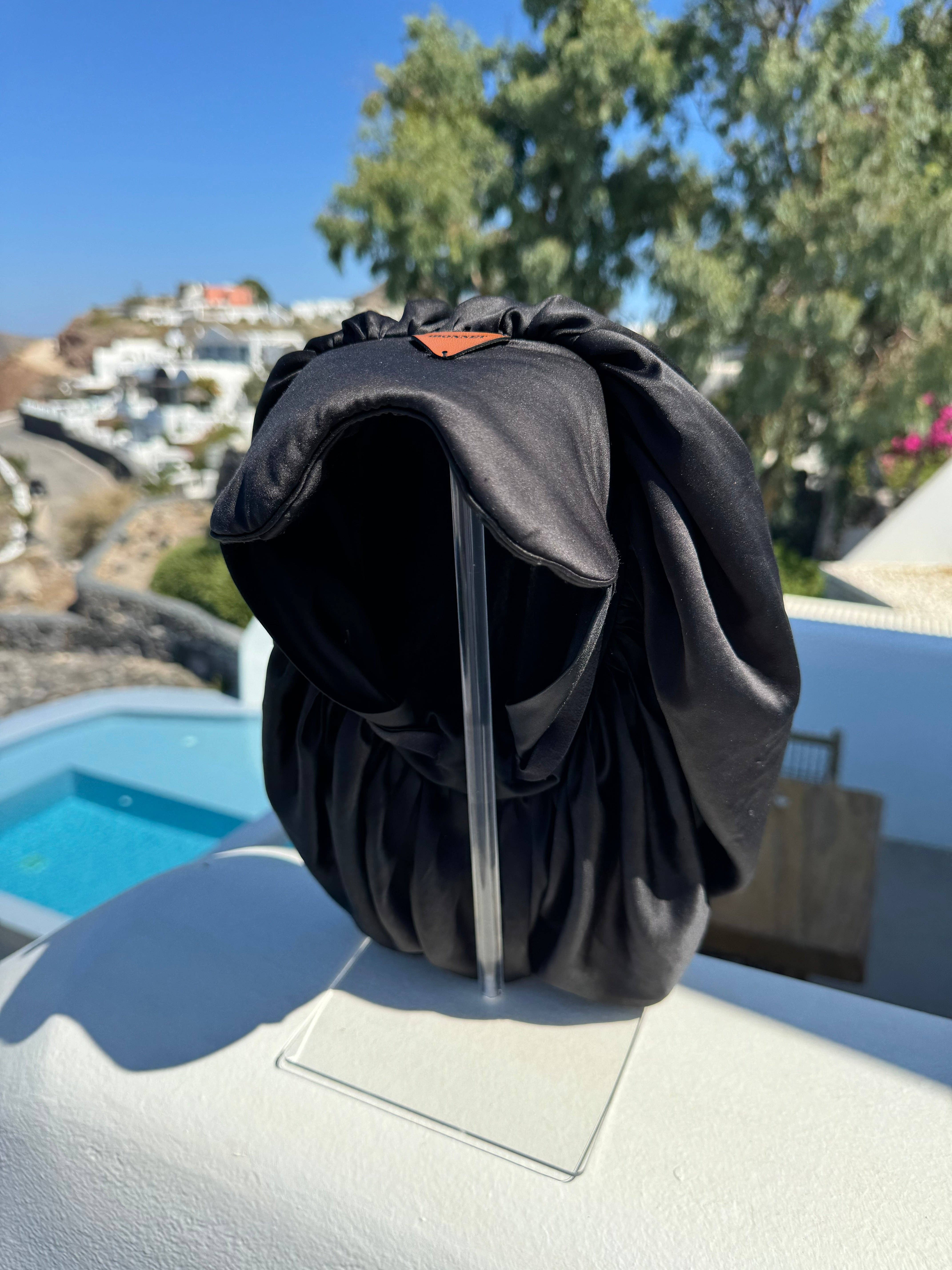 St. Cayman - Wholesale Hat Stand - Bonnet Stand1