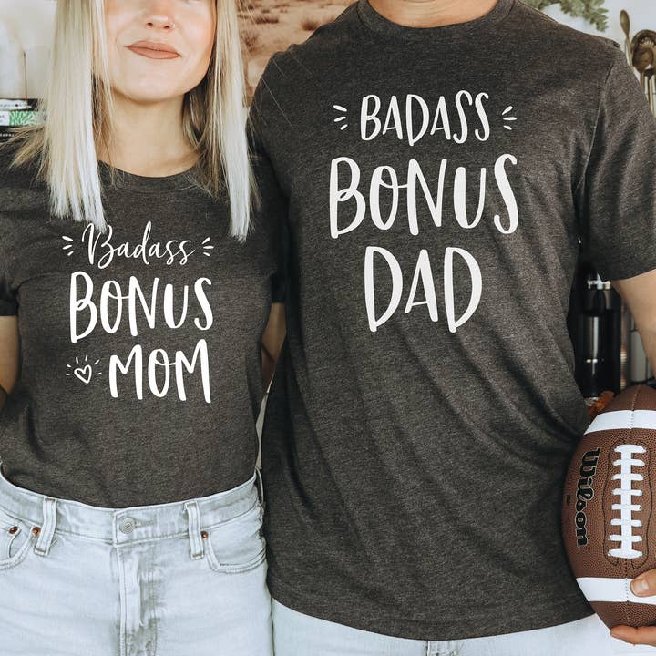 Zoe Creative Co - Vente T-shirt sérigraphié – homme - T-shirt Badass Bonus Dad Tee-shirt Fête des Pères Stepfather4