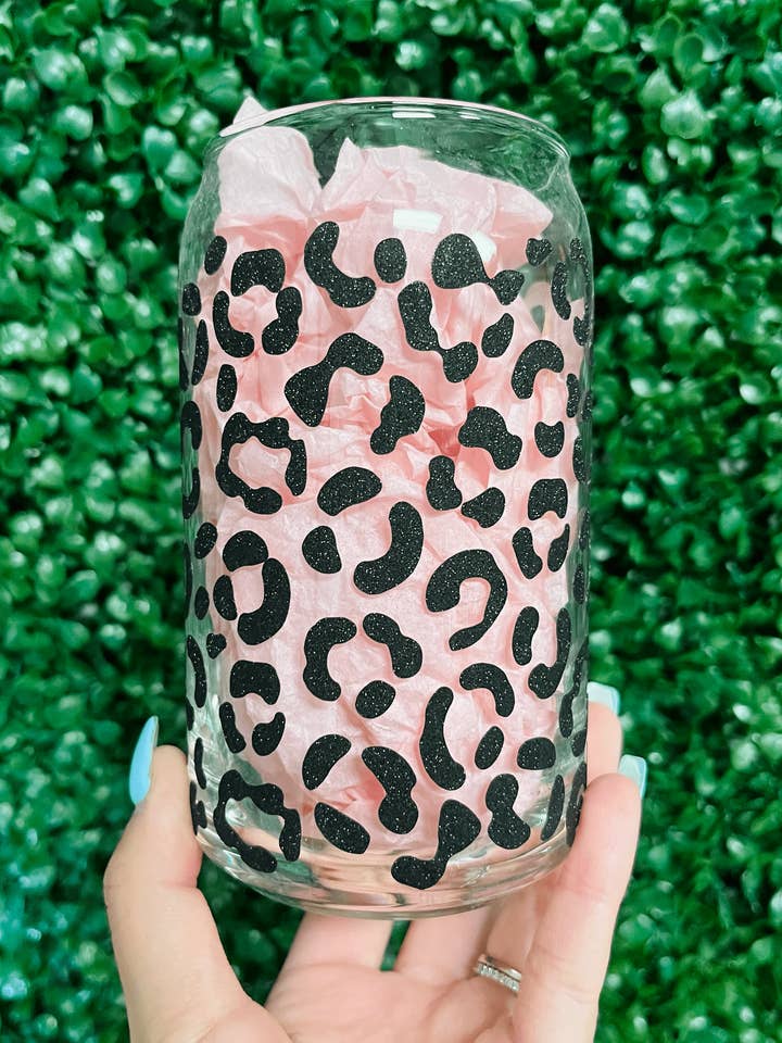 Tasse en verre Leopard Can, léopard noir pour la vente par SparklesnMoreCo
