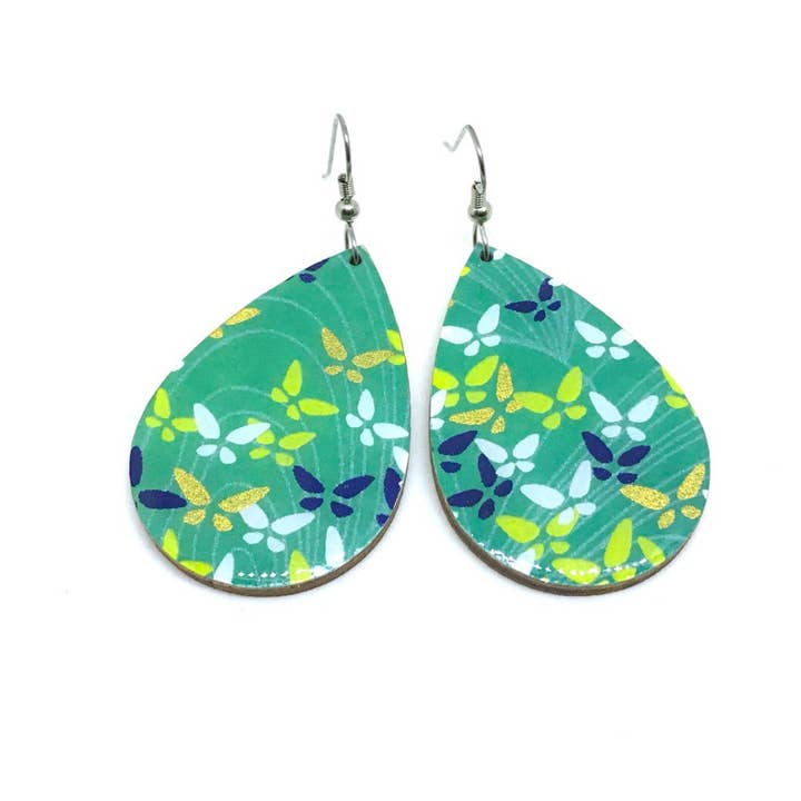 Tear Drop Ohrringe Schmetterling Sea Green für den Großhandel von Prettykiku