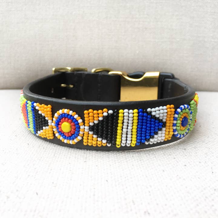 Serengeti Classic Style-release Dog Collar for wholesale by The Paw Tribe