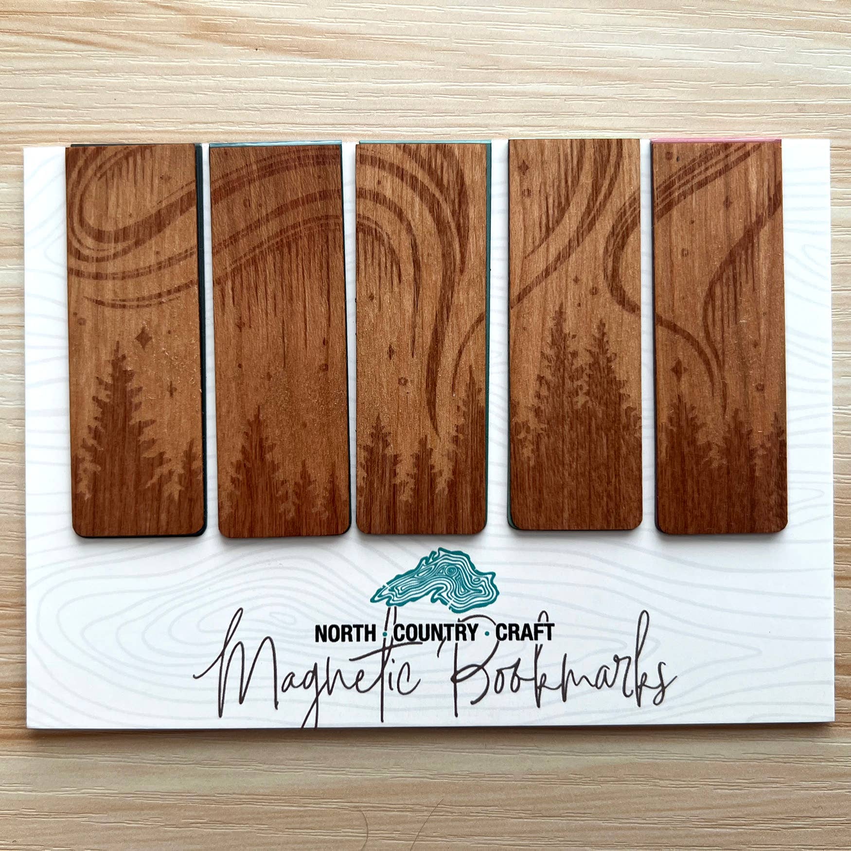 North Country Craft - Wholesale Bookmark - Northern Lights Magnetic Wooden Bookmarks4