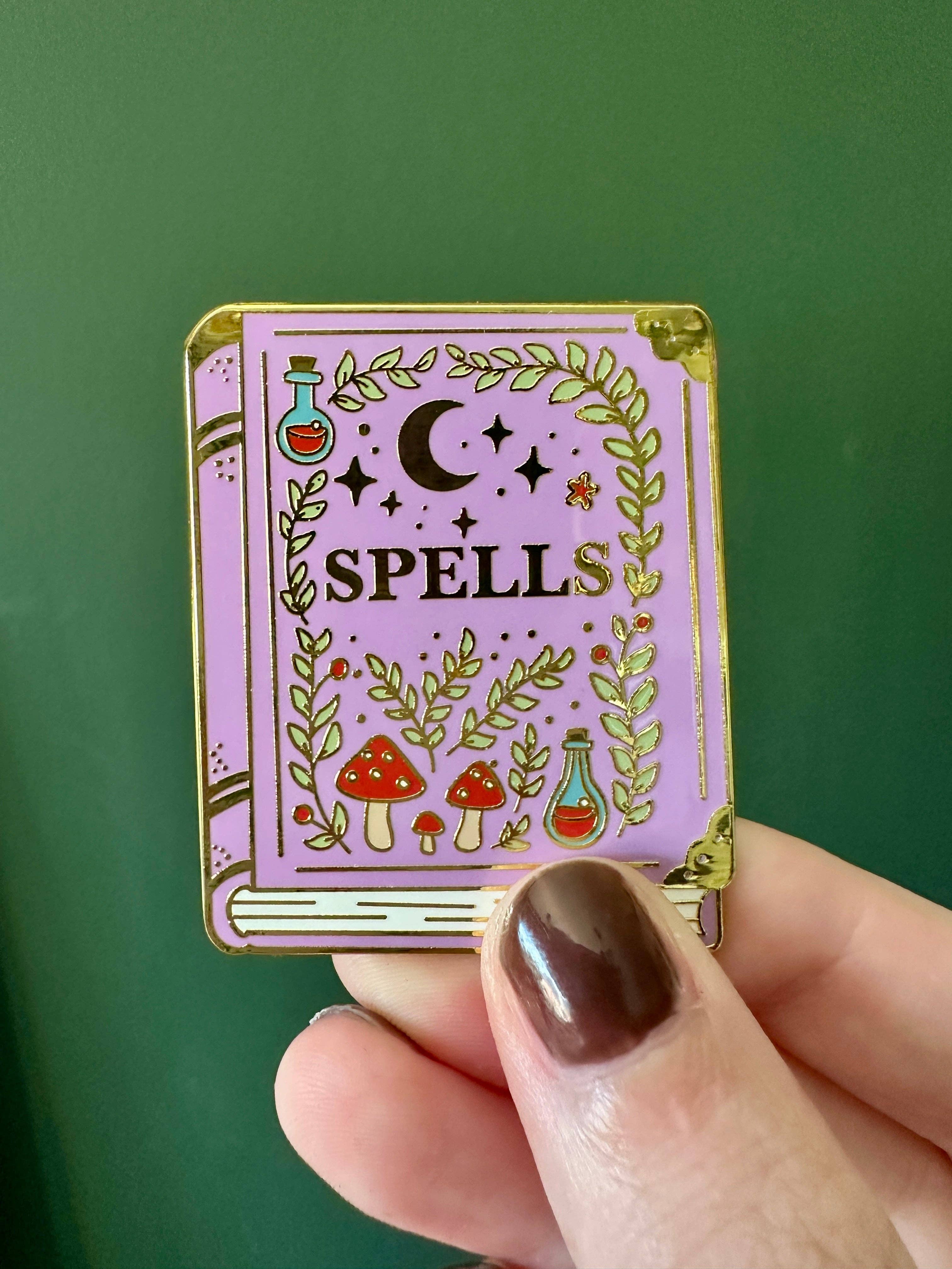 Magic&Books - Wholesale Lapel Pin/Button - Magical Books Mystery Enamel Pin Blind Bag9