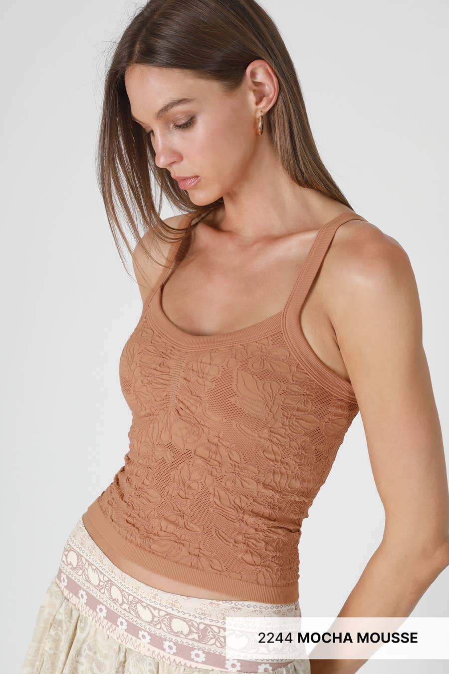 NIKIBIKI - Venta al por mayor Jersey corto de punto - Mujer - NS8318 - Top de encaje con cuello en V17