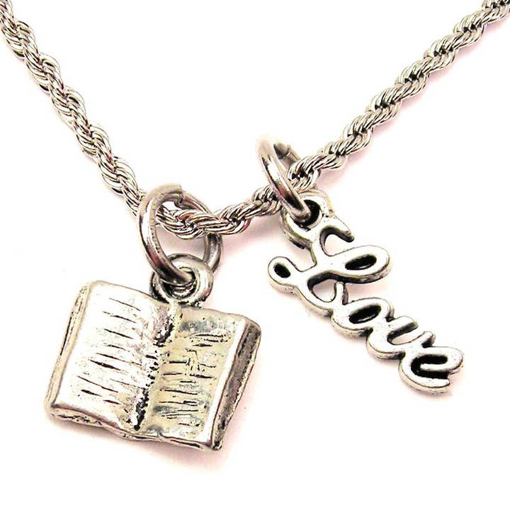 Collar de cuerda de libro abierto de 50,8 cm con lector de acento de amor para venta al por mayor de Chubby Chico Charms