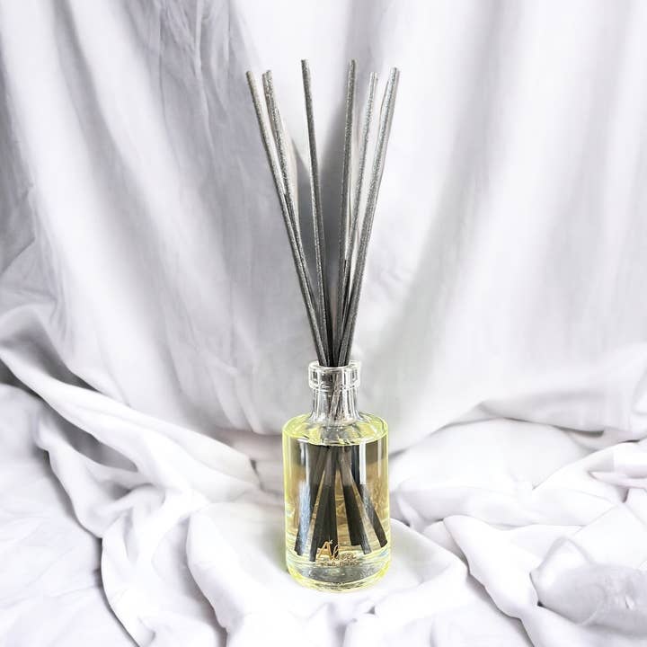 Diffuseur à bâtons parfumés Linen Breeze pour la vente par A'lure Scents