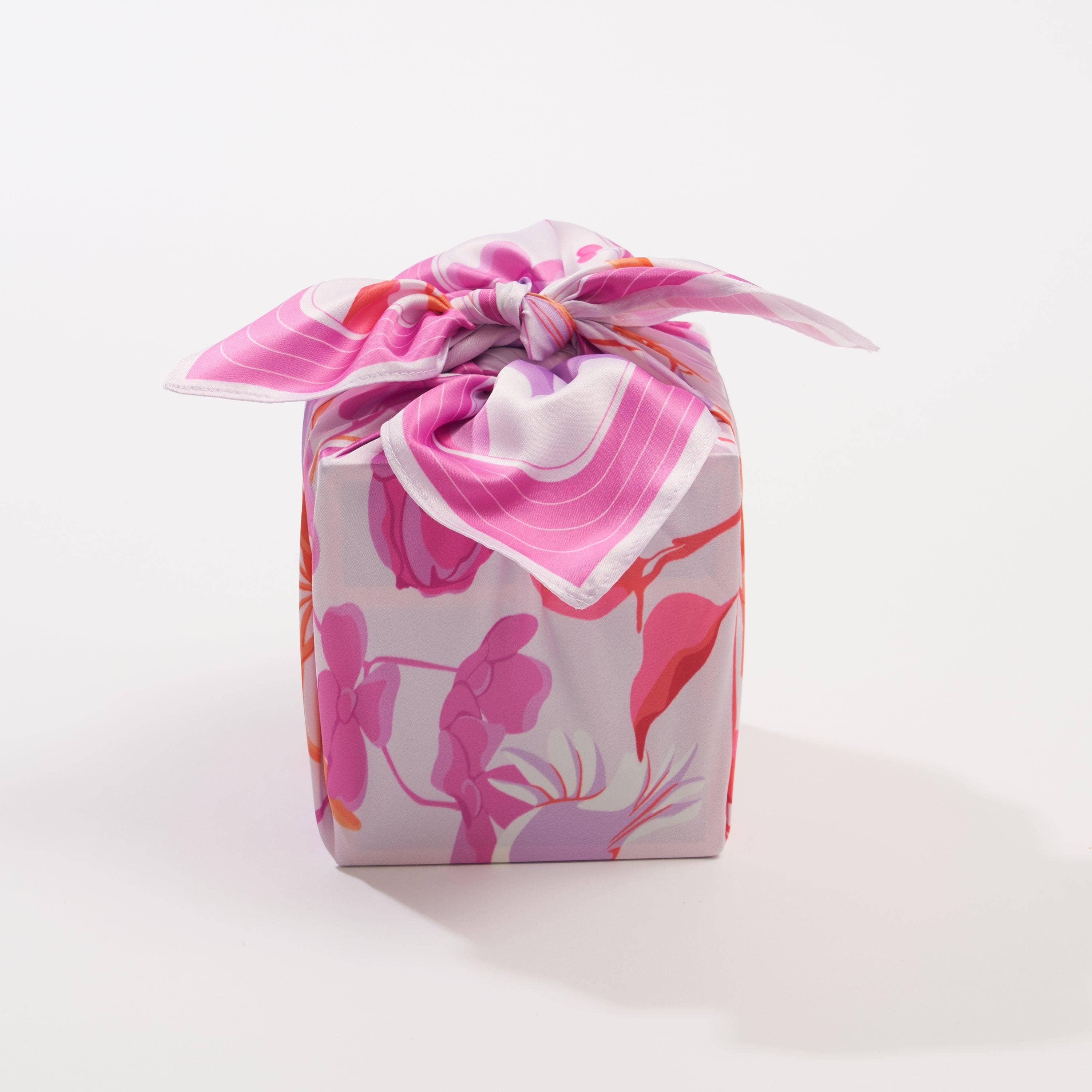 WRAPPR Gift Wrap - Vente Feuille de papier cadeau - Emballage cadeau Furoshiki par Danni Ha | 18 pouces, polyester recyclé91
