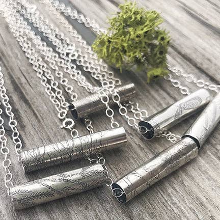 Rullhänge för wholesale av Krista Tranquilla Studio