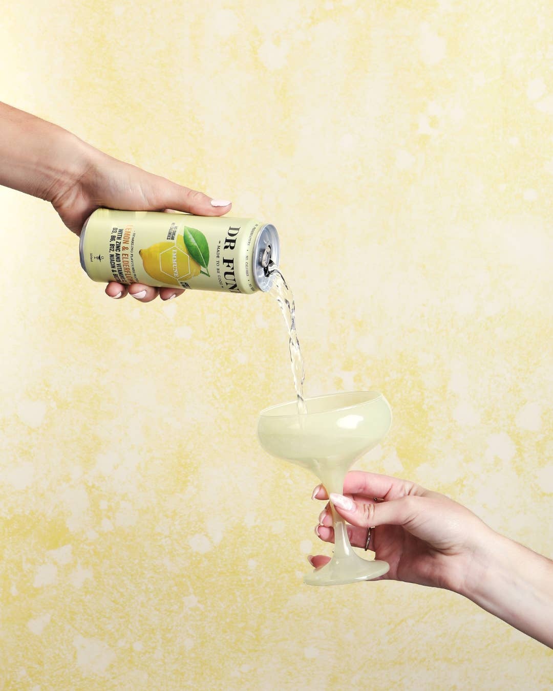 Dr Funk - Vendita all'ingrosso Acqua frizzante - Lemon & Elderflower con 7 nutrienti essenziali4