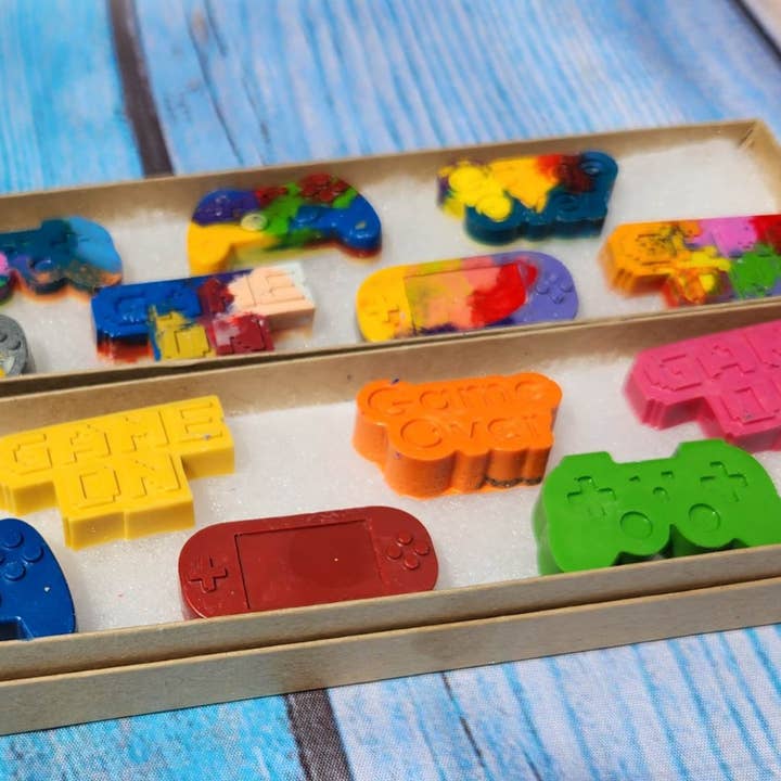 Snazzy Crayons - Wholesale Party Favor - Game On, Gamer Birthday, Party Favors, Crayon names2