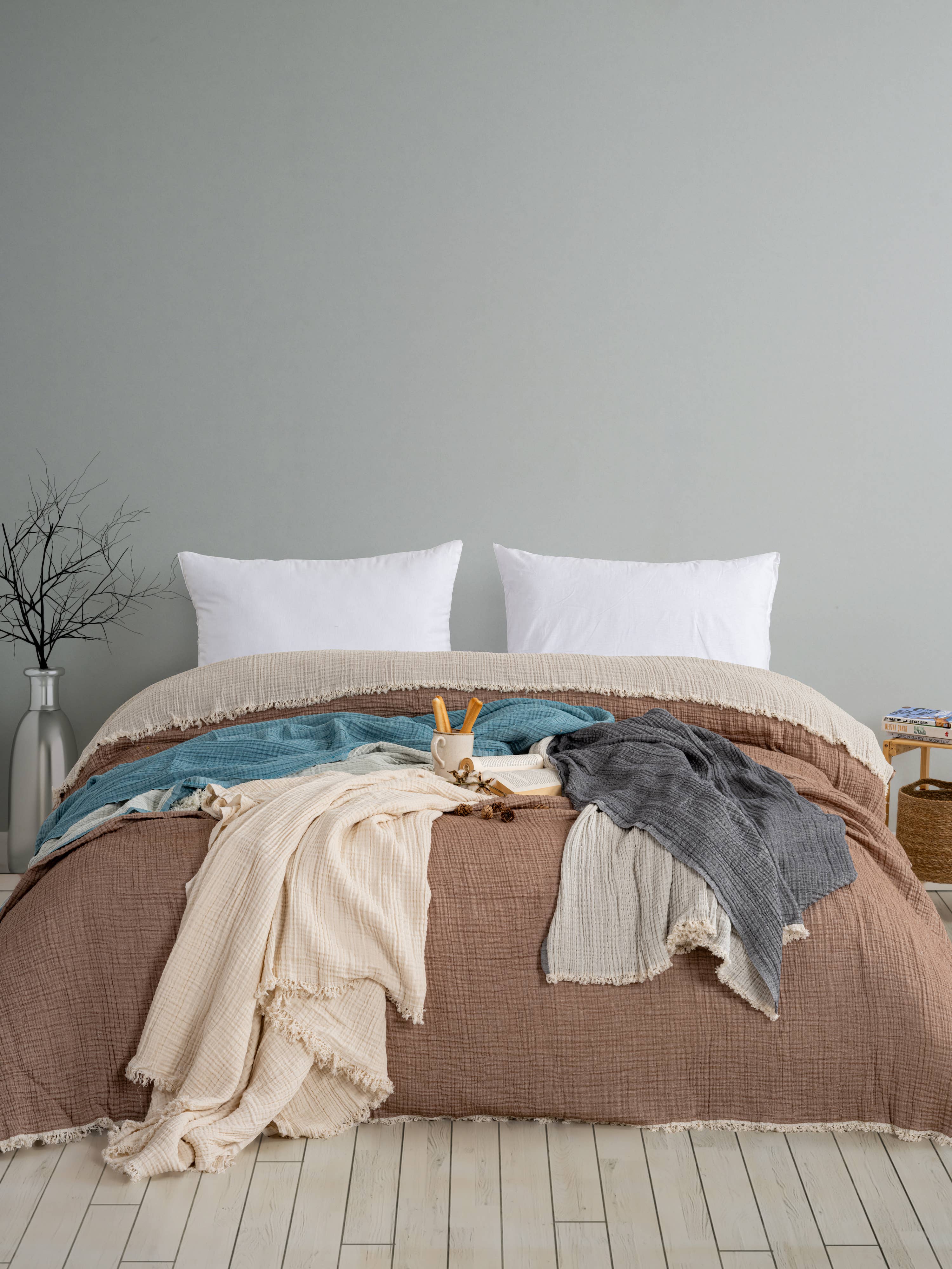 Kalkedon Towels – wholesale Prydnadsfilt – Filt i 4 lager musselinbomull | Quiltad filt | 241 cm x 241 cm6