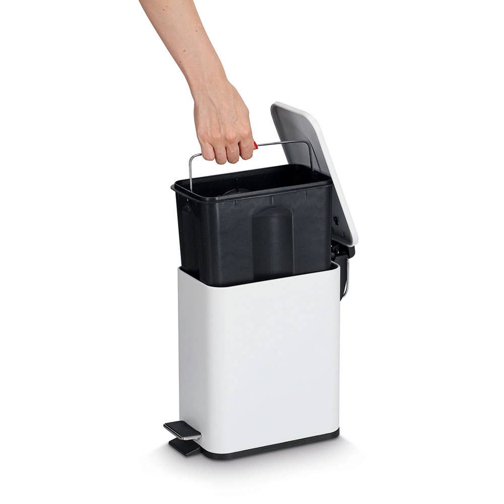 Zeller Present - Wholesale Bathroom Trashcan - Pedal Bin M. Soft Close, 5 Ltr, Metal/Plastic2