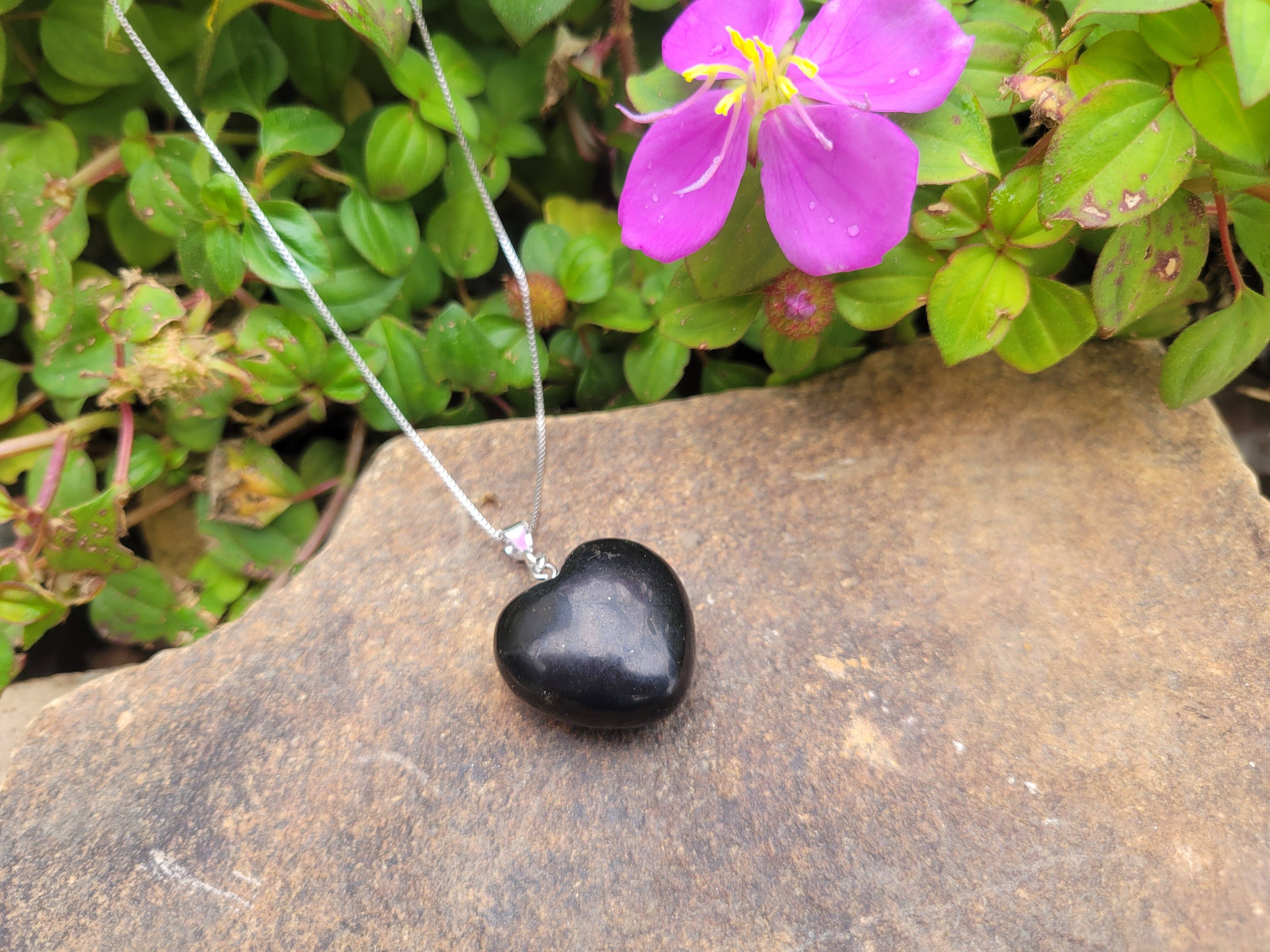 Karelia Creations - Wholesale Pendant/Charm Necklace - 100% Shungite Heart Pendant and Sterling Silver Necklace2