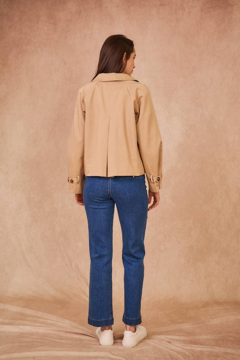 Calie Paris – Großhandel Jacke – Damen – VIOLETTE Trench – Moderne Eleganz in Baumwolle4