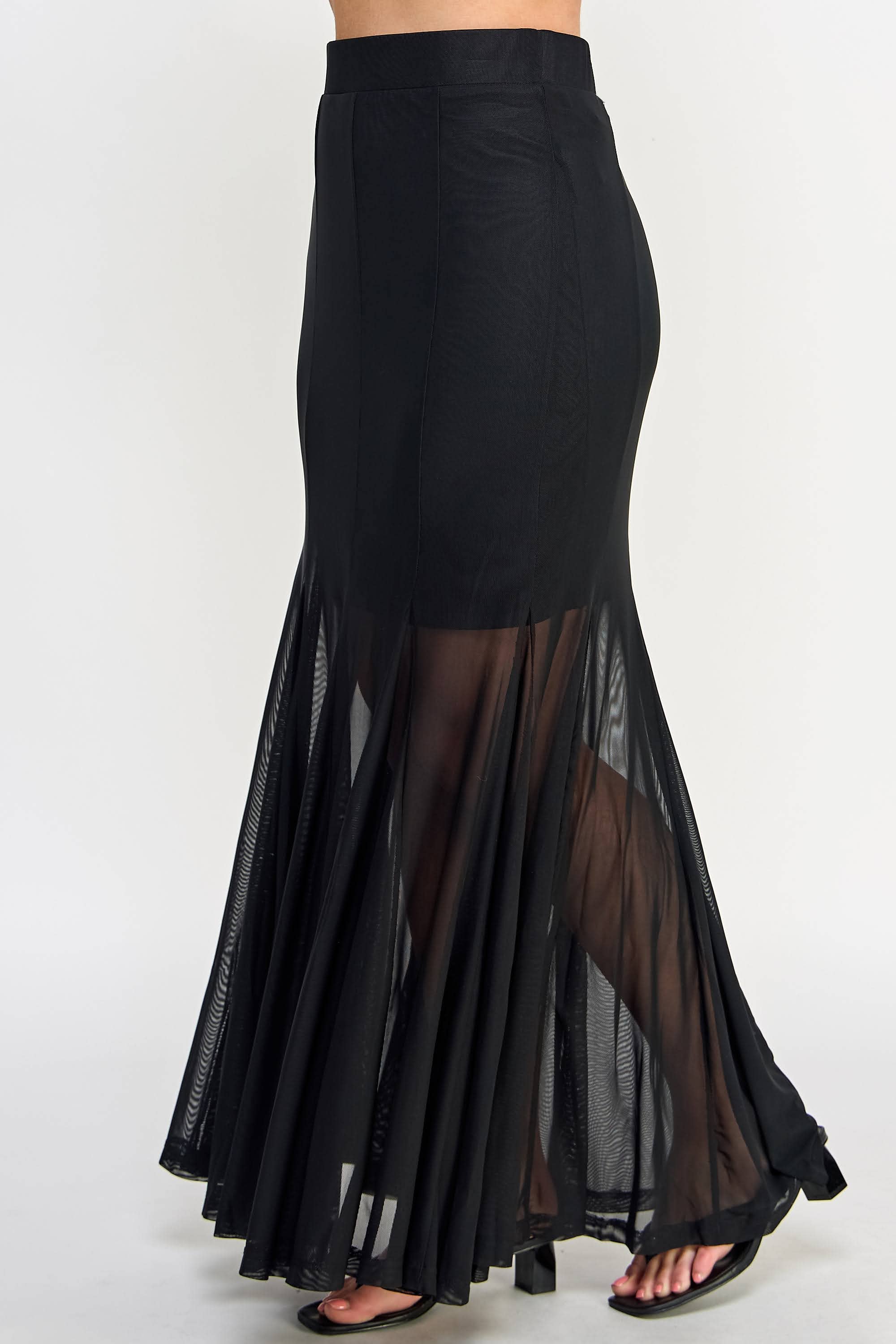 Haute Fox Plus Size & Contemporary – Saia - Mulher por atacado – Saia Maxi de Malha Plus Size SS2384P-SK1