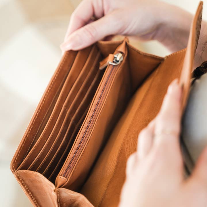 Elevate - Wholesale Crossbody Bag - Women's - Woven DiMarco Crossbody Bag4