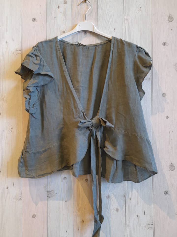 Linen & More - Wholesale Blouse - Women's - REF 11895 100% LINEN SHORT TIE BLOUSE5