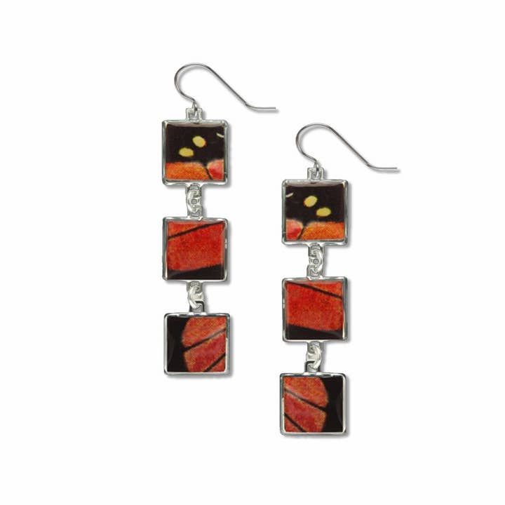 Orecchini pendenti a farfalla monarca, PRODOTTI negli USA per la vendita all'ingrosso da parte di David Howell and Company