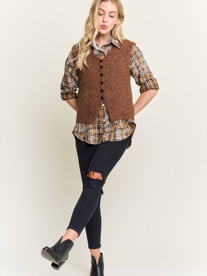 ADORA LA - Wholesale Outerwear Vest - Women's - CESW4158-BUTTON-UP FUZZY KNIT SWEATER VEST7