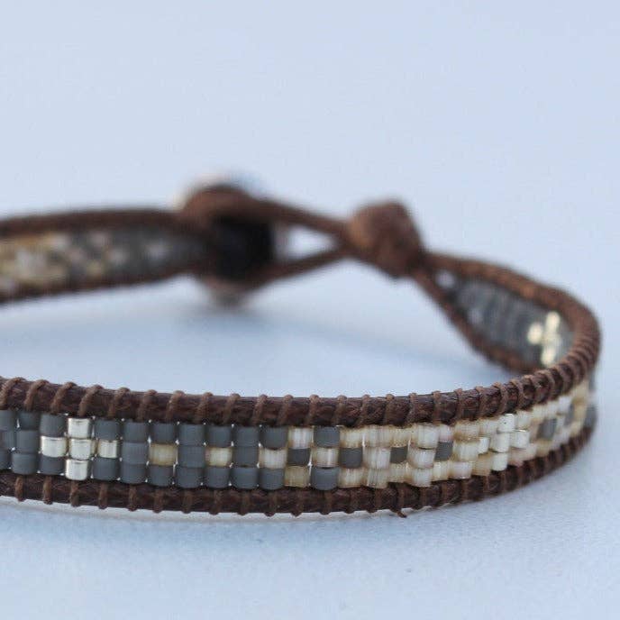 Pulseira MiniCruz por atacado de La Casa Cotzal S.A.