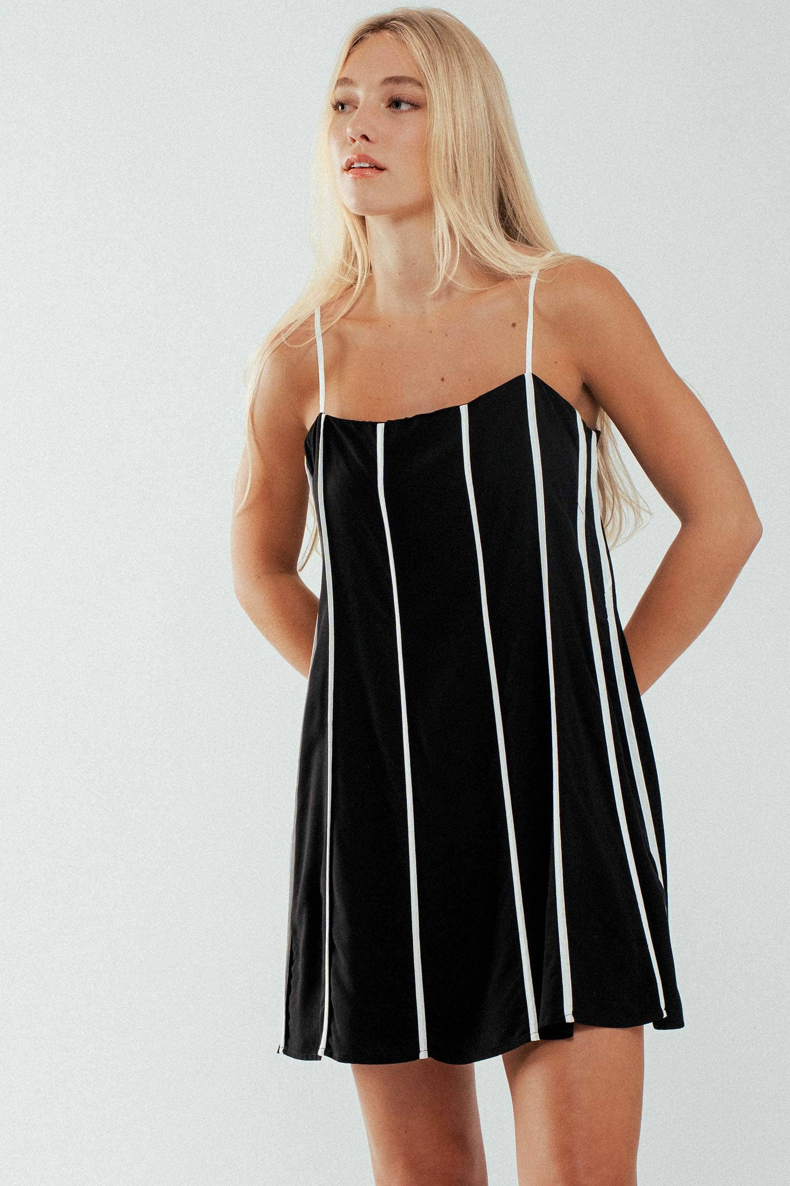 Urban Daizy - Wholesale Dress - Women's - Striped A-Line Mini Dress15