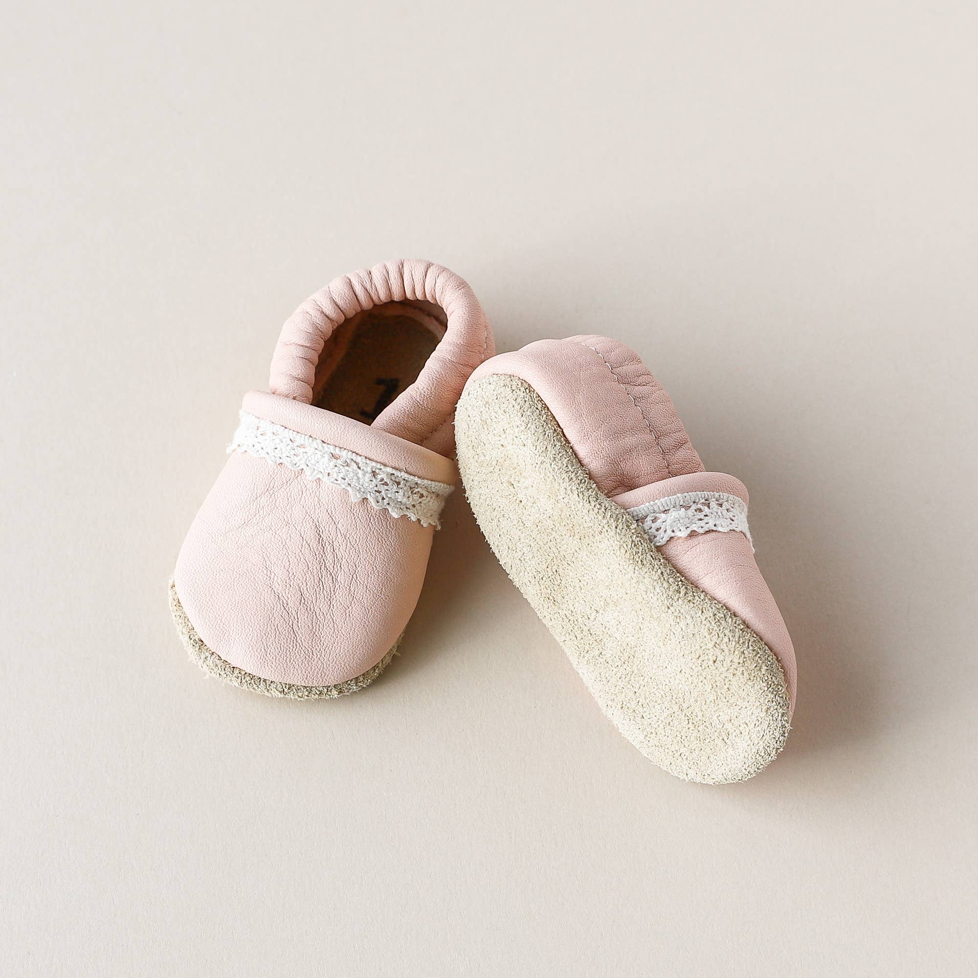 Sun & Lace - Wholesale Moccasins - Kids - Baby Girl Baby Moccs in Blush | Baby Girl Shoes3