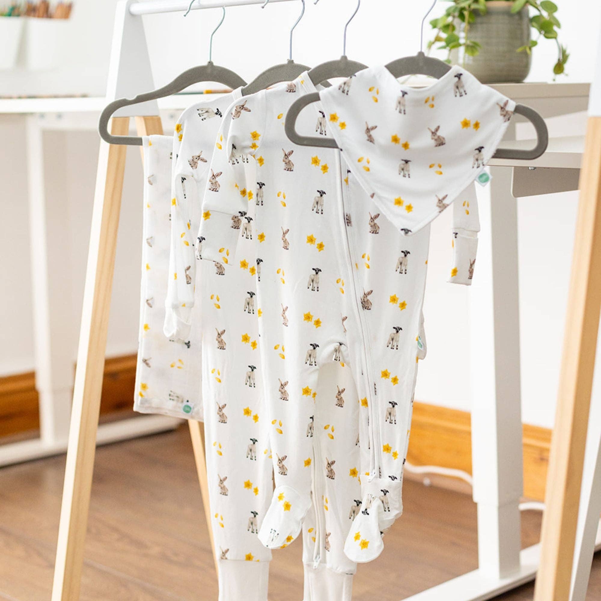 Stacey Moore Ltd - Wholesale Bedding Blanket - Kids & Baby - Muslin Blanket - Small2