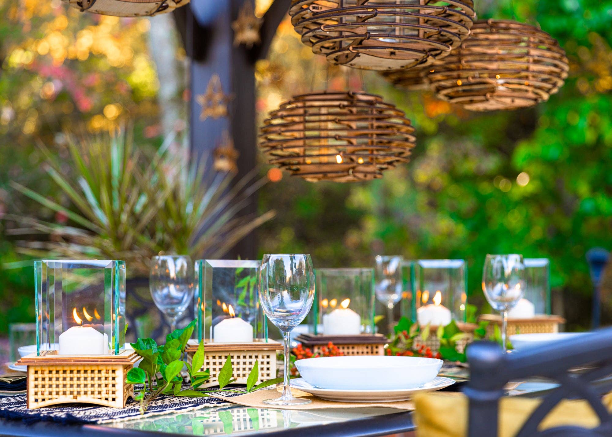 One Man One Garage - Wholesale Fire Pit - Tabletop Glass Fireplace, 2 sizes to warm your evening!3