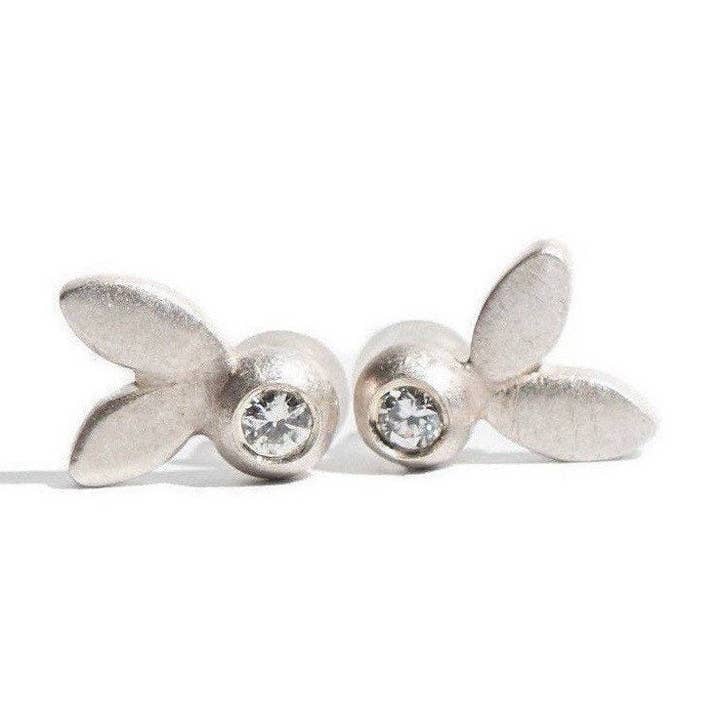 Olijfblad diamanten oorknopjes, schattige konijntjes voor wholesale door idiliusjewelry