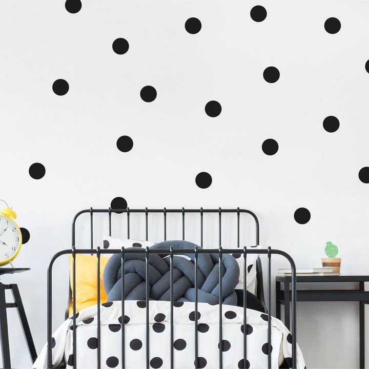 Stickers Muraux à Pois Noirs, Décalcomanies Rondes Noires, Art Mural Autocollant pour Chambre d'Enfant, Stickers Cercles Modernes, Chambre d'Enfants, Salle de Jeux, Bureau pour la vente par Decals Online