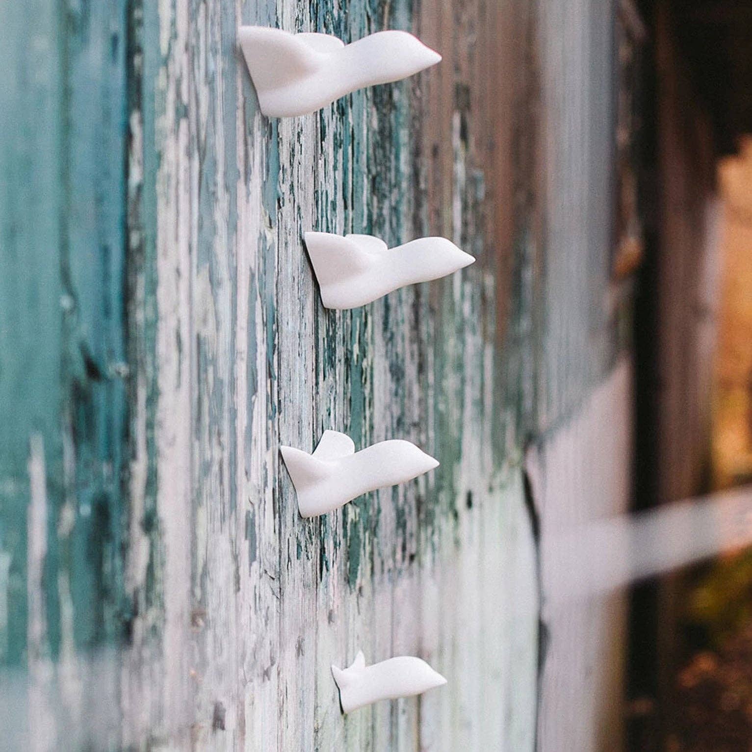 Formpoet - Vendita all'ingrosso Decorazione da parete 3D - Piccolo gruppo di 4 uccelli in ceramica3