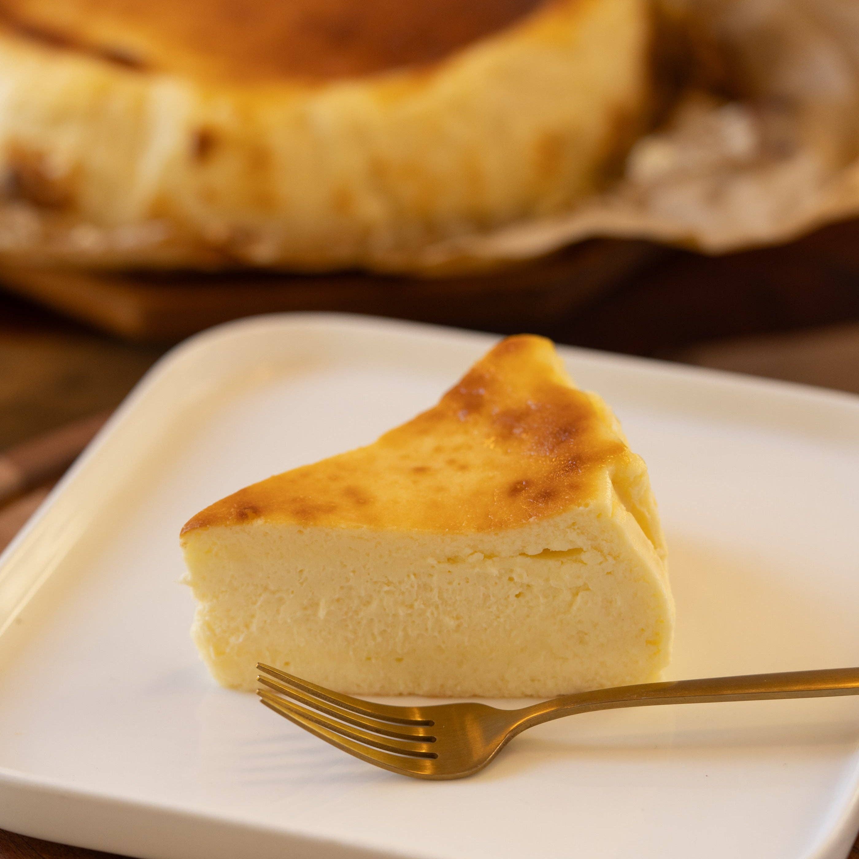 Ember Bakery - Vendita all'ingrosso Torta - Cheesecake Basco al Burro Pecan4