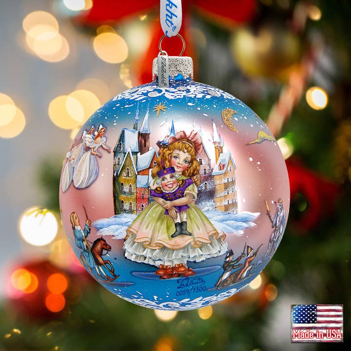 Ornement en verre Casse-Noisette, LE peint à la main par G.Debrekht pour la vente par G.DeBrekht Artistic Studios